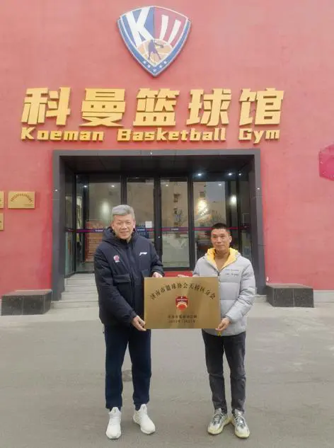 如何通过心理辅导提升篮球轮换训练的效果_0